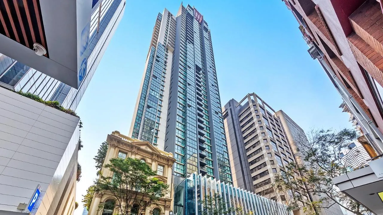 Aparthotel Oaks Brisbane On Charlotte Suites