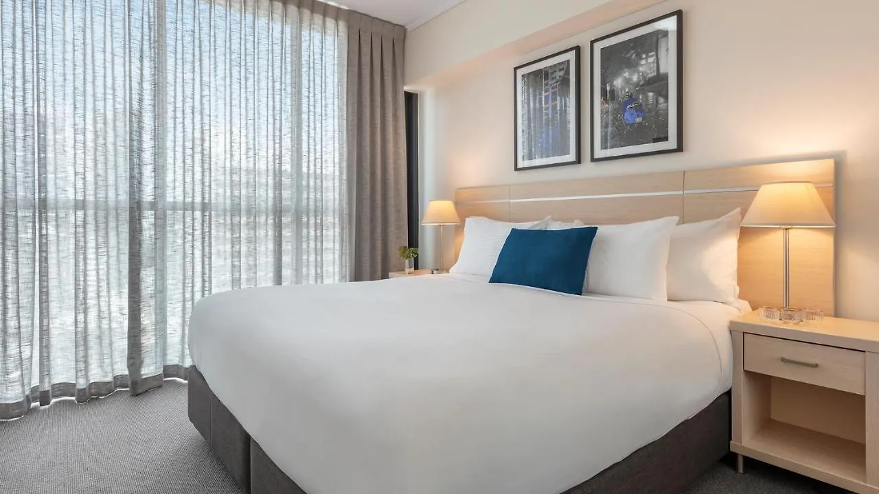 Oaks Brisbane On Charlotte Suites 4*,  Australia